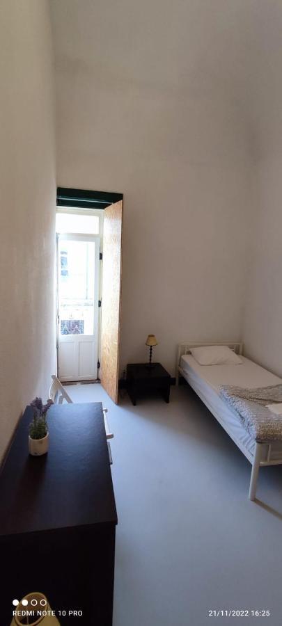 Hostel Raymundo Evora Exterior photo